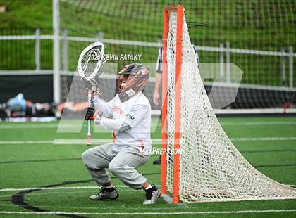 Thumbnail 2 in Staples vs. Ridgefield (CIAC Class LL Semifinal) photogallery.