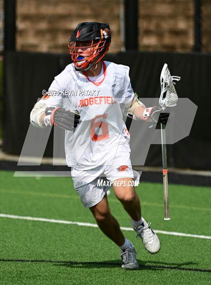 Thumbnail 3 in Staples vs. Ridgefield (CIAC Class LL Semifinal) photogallery.