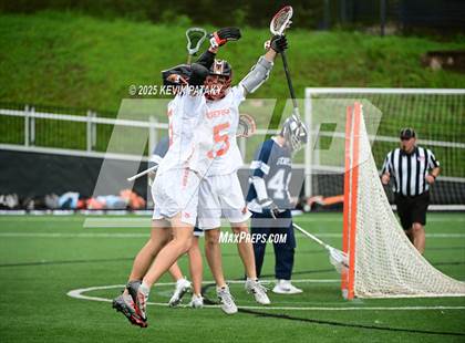 Thumbnail 3 in Staples vs. Ridgefield (CIAC Class LL Semifinal) photogallery.