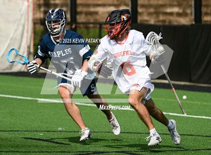 Thumbnail 2 in Staples vs. Ridgefield (CIAC Class LL Semifinal) photogallery.