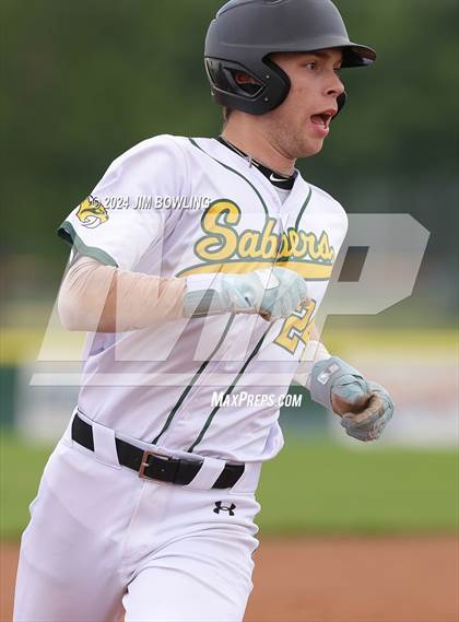 Thumbnail 3 in Arthur-Lovington/Atwood-Hammond vs St. Thomas More (IHSA 2A Round 1) photogallery.