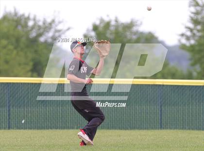 Thumbnail 3 in Arthur-Lovington/Atwood-Hammond vs St. Thomas More (IHSA 2A Round 1) photogallery.