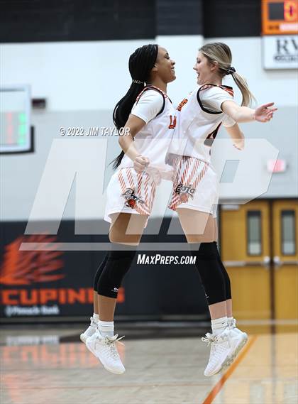 Thumbnail 1 in Krum @ Springtown photogallery.