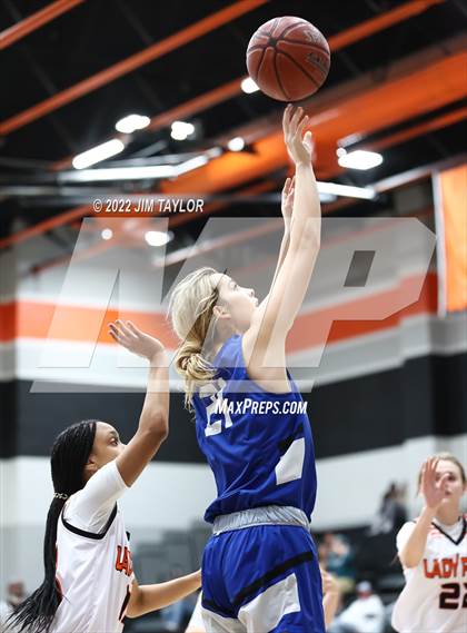 Thumbnail 2 in Krum @ Springtown photogallery.