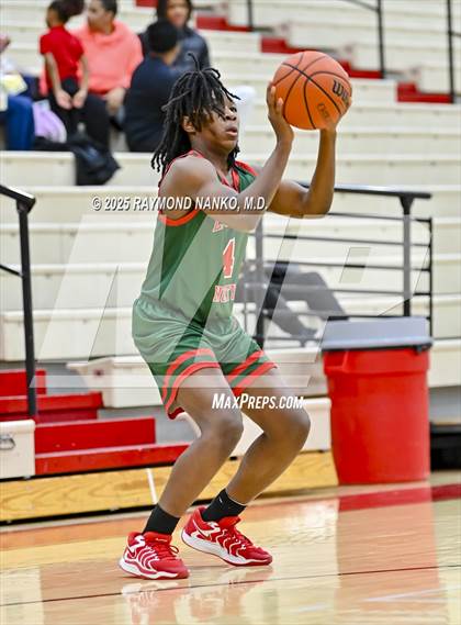 Thumbnail 2 in Lawrence North @ Pike  photogallery.