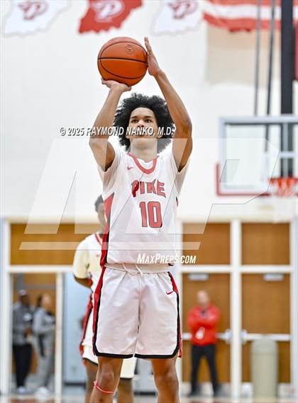 Thumbnail 1 in Lawrence North @ Pike  photogallery.