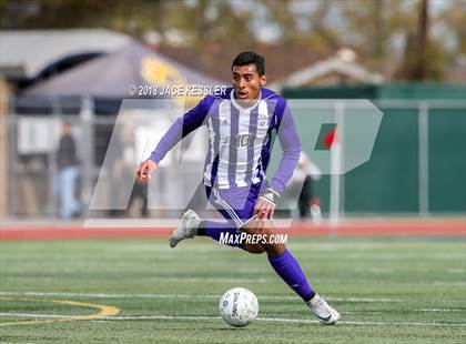 Thumbnail 2 in Cathedral vs. Santa Barbara (CIF SS D1 Final) photogallery.