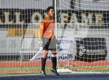 Thumbnail 2 in Cathedral vs. Santa Barbara (CIF SS D1 Final) photogallery.