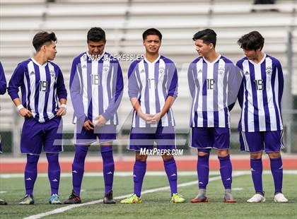 Thumbnail 1 in Cathedral vs. Santa Barbara (CIF SS D1 Final) photogallery.