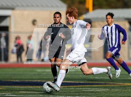Thumbnail 2 in Cathedral vs. Santa Barbara (CIF SS D1 Final) photogallery.