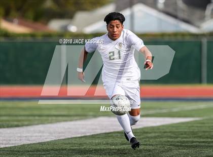Thumbnail 3 in Cathedral vs. Santa Barbara (CIF SS D1 Final) photogallery.