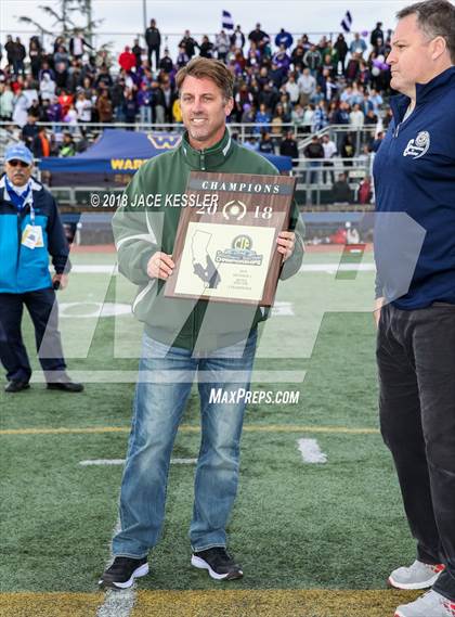 Thumbnail 1 in Cathedral vs. Santa Barbara (CIF SS D1 Final) photogallery.