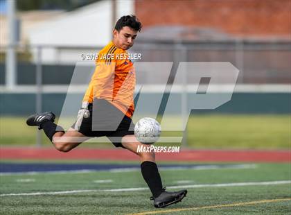 Thumbnail 1 in Cathedral vs. Santa Barbara (CIF SS D1 Final) photogallery.
