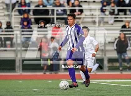 Thumbnail 2 in Cathedral vs. Santa Barbara (CIF SS D1 Final) photogallery.
