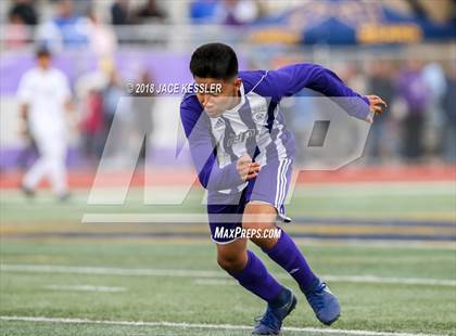 Thumbnail 2 in Cathedral vs. Santa Barbara (CIF SS D1 Final) photogallery.