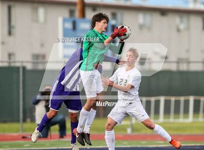 Thumbnail 3 in Cathedral vs. Santa Barbara (CIF SS D1 Final) photogallery.