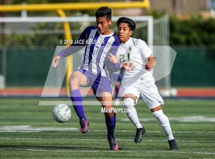Thumbnail 1 in Cathedral vs. Santa Barbara (CIF SS D1 Final) photogallery.