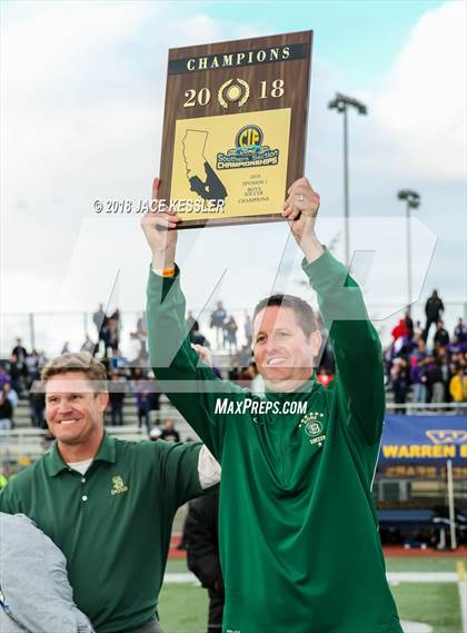 Thumbnail 2 in Cathedral vs. Santa Barbara (CIF SS D1 Final) photogallery.