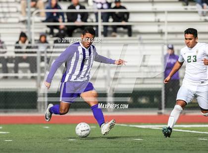 Thumbnail 2 in Cathedral vs. Santa Barbara (CIF SS D1 Final) photogallery.
