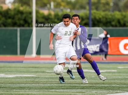 Thumbnail 2 in Cathedral vs. Santa Barbara (CIF SS D1 Final) photogallery.
