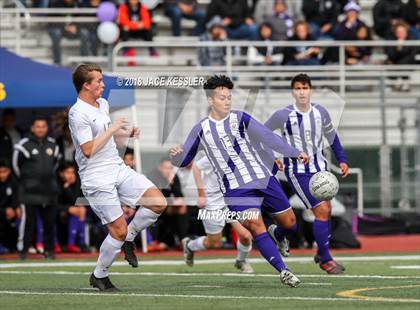 Thumbnail 3 in Cathedral vs. Santa Barbara (CIF SS D1 Final) photogallery.