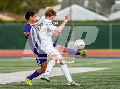 Thumbnail 2 in Cathedral vs. Santa Barbara (CIF SS D1 Final) photogallery.