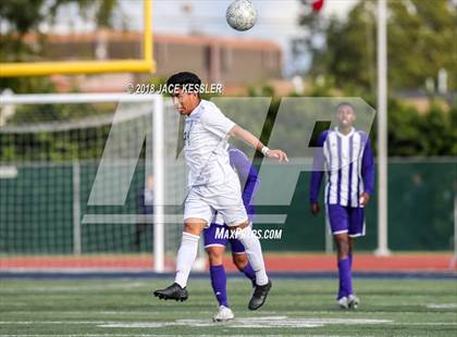 Thumbnail 1 in Cathedral vs. Santa Barbara (CIF SS D1 Final) photogallery.
