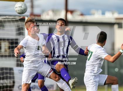 Thumbnail 1 in Cathedral vs. Santa Barbara (CIF SS D1 Final) photogallery.