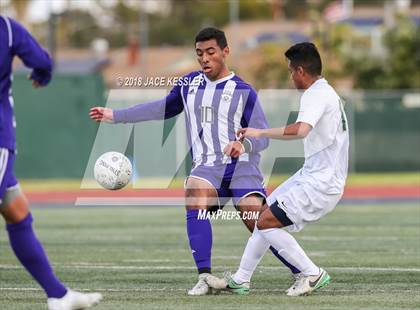 Thumbnail 3 in Cathedral vs. Santa Barbara (CIF SS D1 Final) photogallery.
