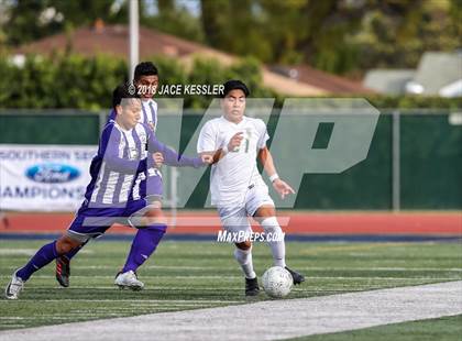 Thumbnail 2 in Cathedral vs. Santa Barbara (CIF SS D1 Final) photogallery.