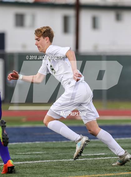 Thumbnail 1 in Cathedral vs. Santa Barbara (CIF SS D1 Final) photogallery.