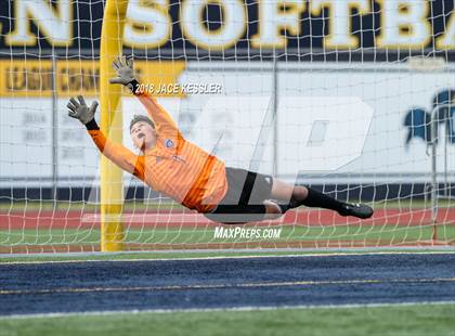 Thumbnail 2 in Cathedral vs. Santa Barbara (CIF SS D1 Final) photogallery.