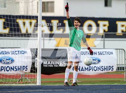 Thumbnail 1 in Cathedral vs. Santa Barbara (CIF SS D1 Final) photogallery.