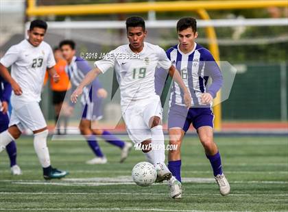 Thumbnail 1 in Cathedral vs. Santa Barbara (CIF SS D1 Final) photogallery.
