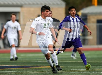 Thumbnail 2 in Cathedral vs. Santa Barbara (CIF SS D1 Final) photogallery.
