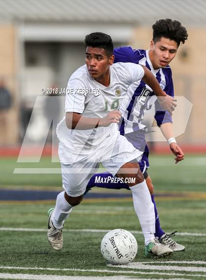 Thumbnail 1 in Cathedral vs. Santa Barbara (CIF SS D1 Final) photogallery.