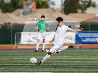 Thumbnail 1 in Cathedral vs. Santa Barbara (CIF SS D1 Final) photogallery.