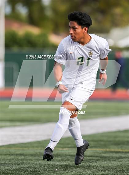 Thumbnail 3 in Cathedral vs. Santa Barbara (CIF SS D1 Final) photogallery.