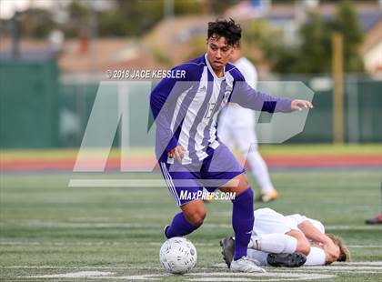 Thumbnail 1 in Cathedral vs. Santa Barbara (CIF SS D1 Final) photogallery.