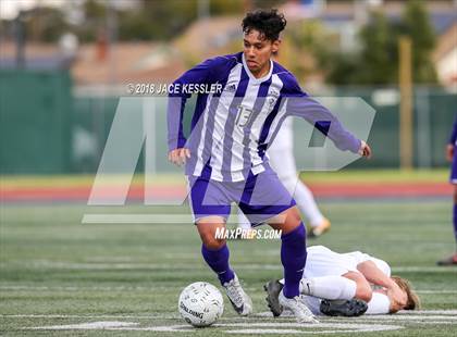 Thumbnail 2 in Cathedral vs. Santa Barbara (CIF SS D1 Final) photogallery.