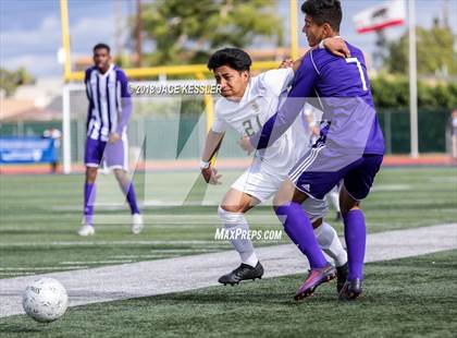 Thumbnail 2 in Cathedral vs. Santa Barbara (CIF SS D1 Final) photogallery.