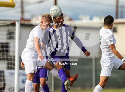 Thumbnail 2 in Cathedral vs. Santa Barbara (CIF SS D1 Final) photogallery.