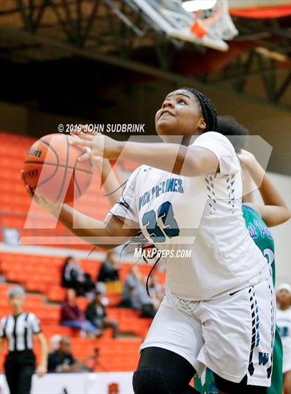 Thumbnail 1 in Woodside vs Forest Park (StatVa Girls Basketball Classic) photogallery.