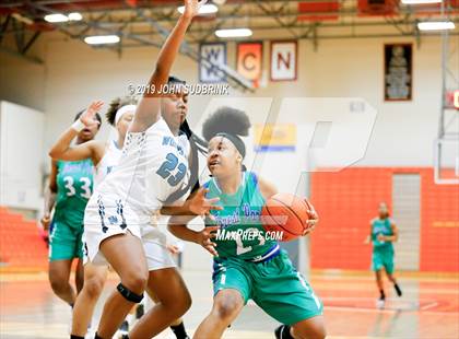Thumbnail 3 in Woodside vs Forest Park (StatVa Girls Basketball Classic) photogallery.