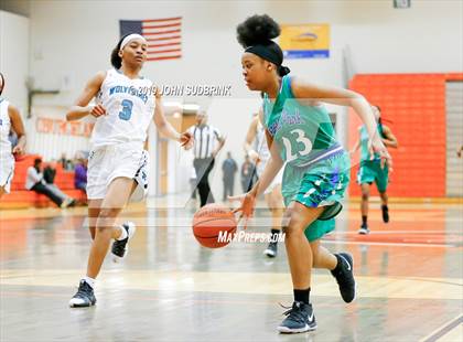 Thumbnail 2 in Woodside vs Forest Park (StatVa Girls Basketball Classic) photogallery.