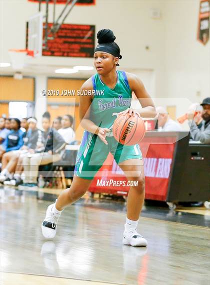 Thumbnail 1 in Woodside vs Forest Park (StatVa Girls Basketball Classic) photogallery.