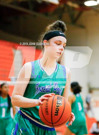 Thumbnail 3 in Woodside vs Forest Park (StatVa Girls Basketball Classic) photogallery.