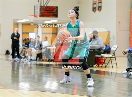 Thumbnail 3 in Woodside vs Forest Park (StatVa Girls Basketball Classic) photogallery.