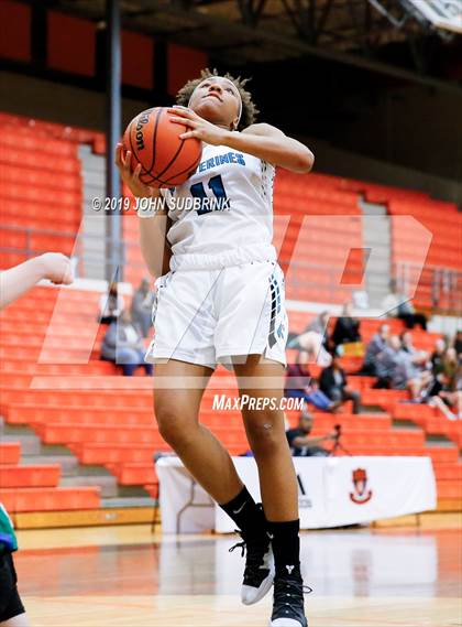 Thumbnail 1 in Woodside vs Forest Park (StatVa Girls Basketball Classic) photogallery.