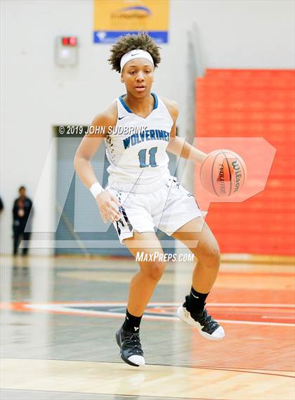Thumbnail 1 in Woodside vs Forest Park (StatVa Girls Basketball Classic) photogallery.